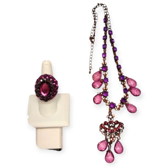 Vintage Jewelry - HP!! EUC 2 Piece Vintage Jewelry Set! Ring & Necklace!